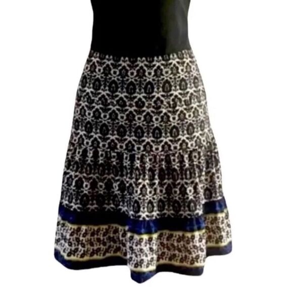 Max Studio Bottom Ruffle Skater Skirt Flattering Slimming Casual - Picture 1 of 6